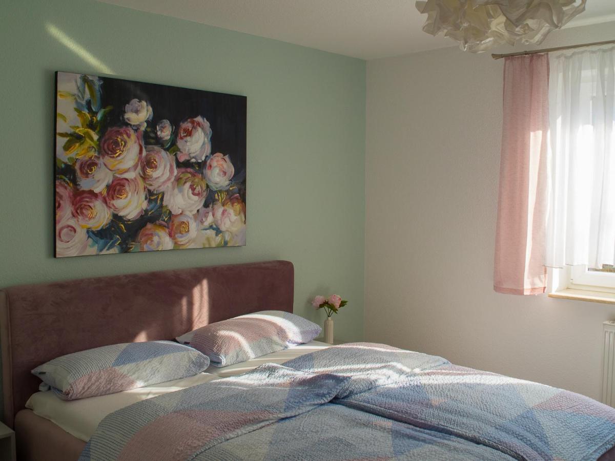 Geraeumige Ferienwohnung In Kindelbrueck Fuer Bis Zu 4 Personen - Barriefrei 외부 사진
